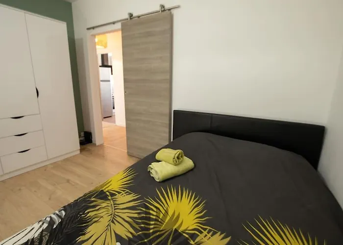 New Proche Gare Et Centre-ville Apartment